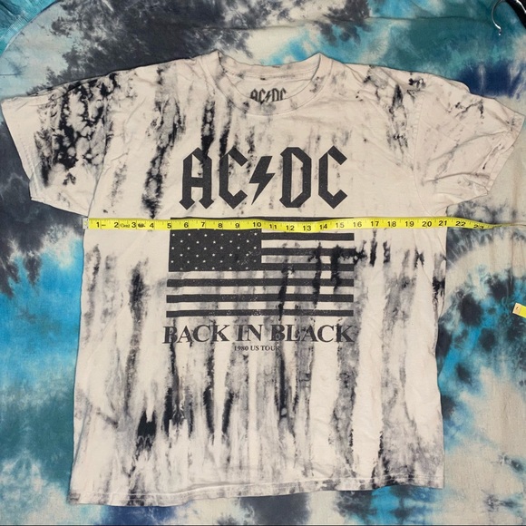 Men’s Largr AC/DC acid wash/tie dye black and white Back in Black tee VGUC - Picture 2 of 4